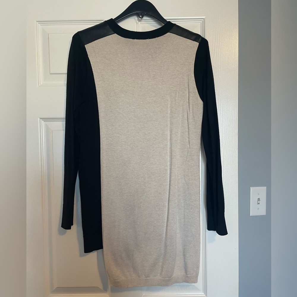 Bylyse Sweater - Picture 7 of 7
